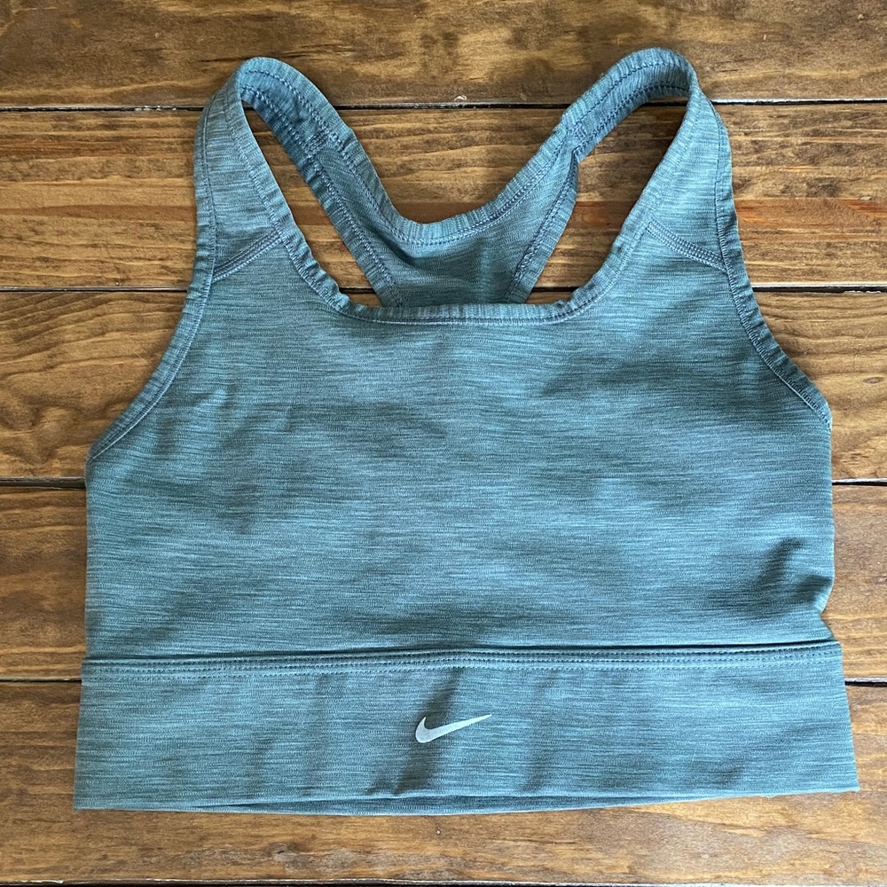 Nike Swoosh Sports Bra